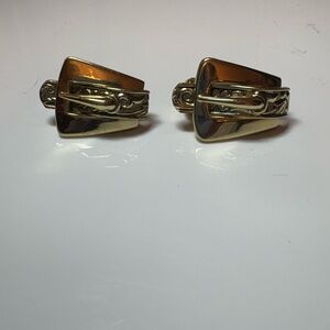Vintage Gold Tone Clip On Earrings